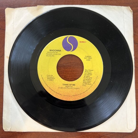 MADONNA Borderline 45' Single SIRE RECORDS 1983 - Picture 2 of 3